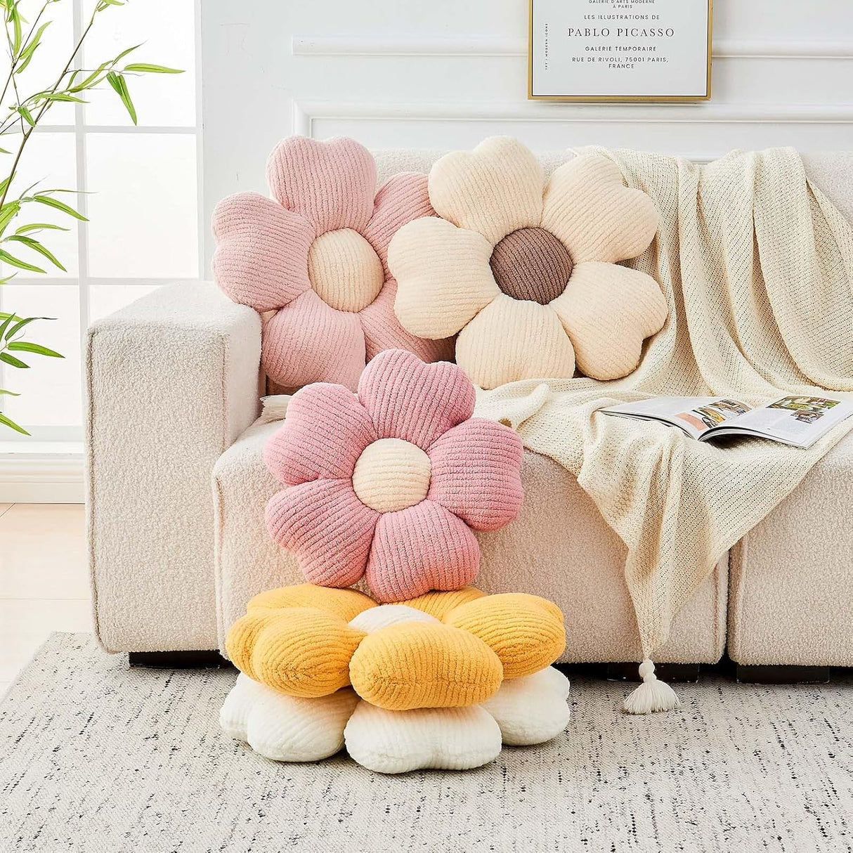 Flower Throw Pillow, Cute Flower Shaped Pillow Decorative Throw Pillow for Bed Couch, Soft Daisy Pillows Floor Seating Cushion Cushions (14.9 Inch Ivory+Brown)