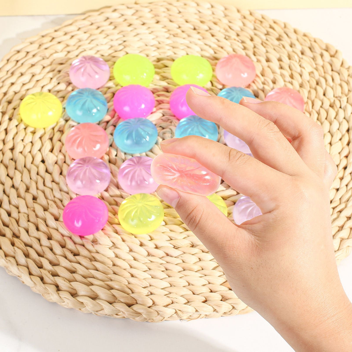 Adult Squishy Stress Relief Toy 24-Day Countdown Surprise Set - Mystery Dumpling Squeeze Calendar Gift Box - Decompression Toy - GJ876-002