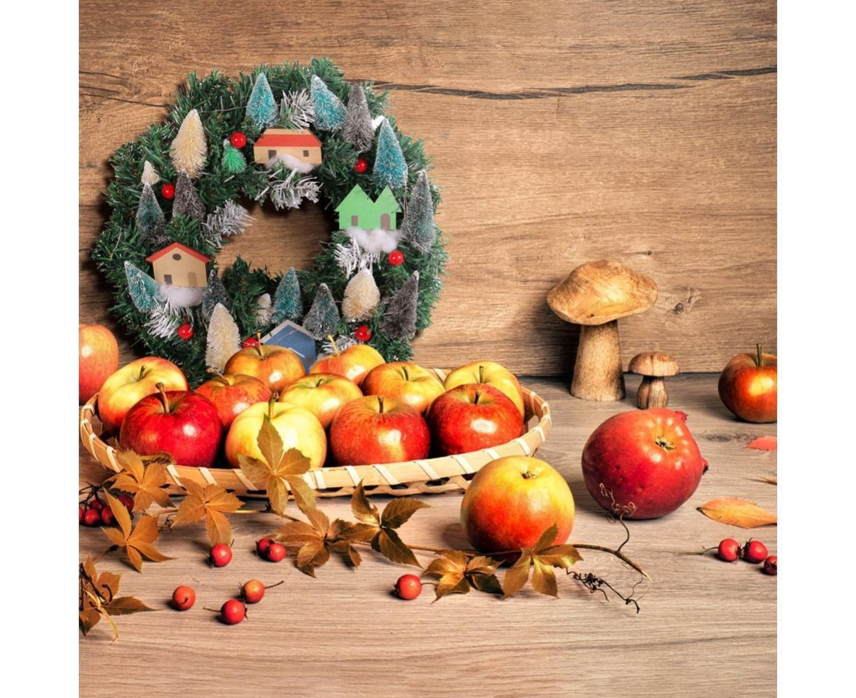 Christmas Wreath, Green, Crestwood Spruce, White Lights, Decorated with Pine Cones, Berry Clusters, Frosted Branches, Christmas Collection - 35CM