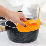 2pcs Kitchen Dedicated Spill Proof Round Edge Pot Deflector Pour Soup Funnel,duckbill Diversion Mouth Funnel,kitchen Pour Soup Strainer Deflector Tool