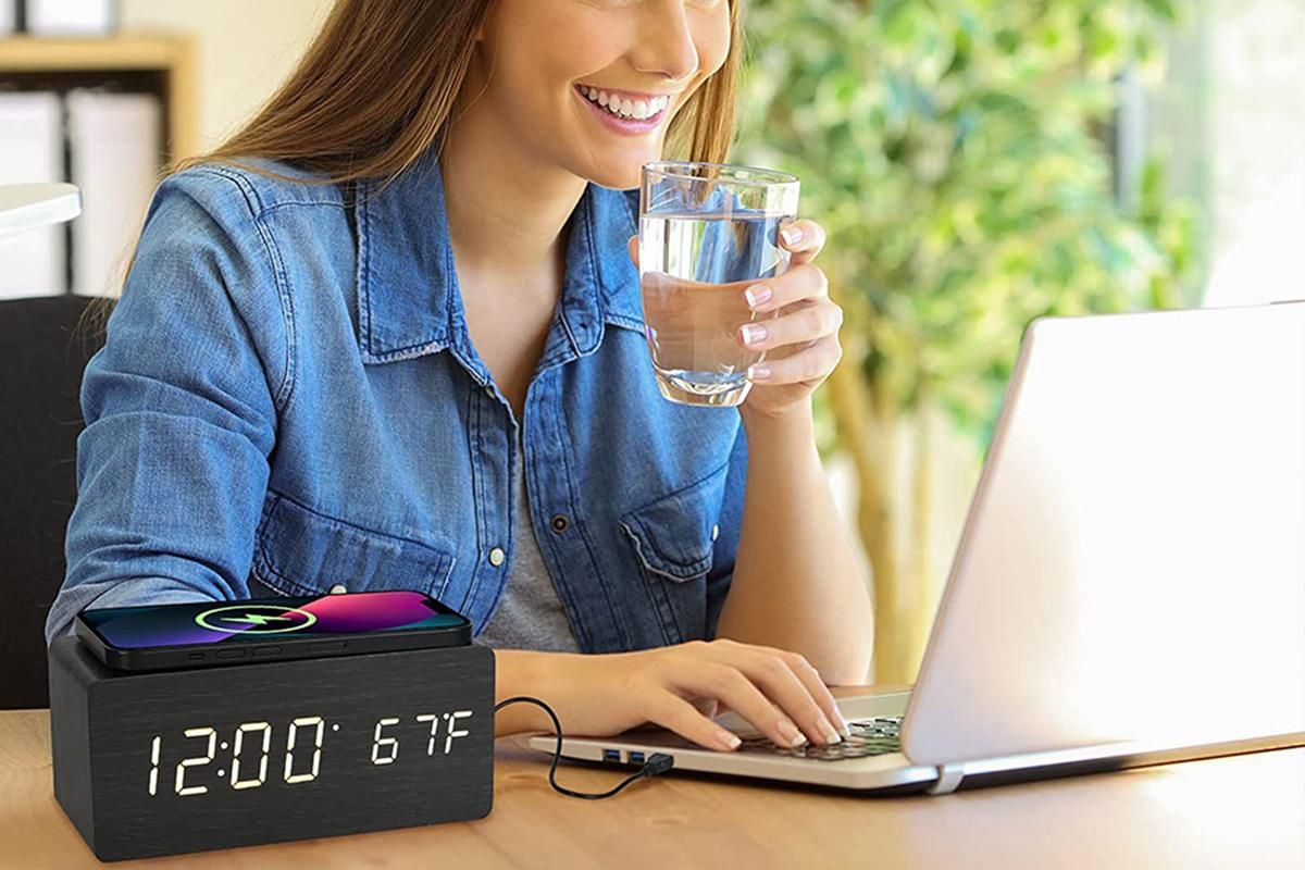 Digital Alarm Clock Wooden Table Desk Bedside LED Clock with Wireless Charger -Light Wood