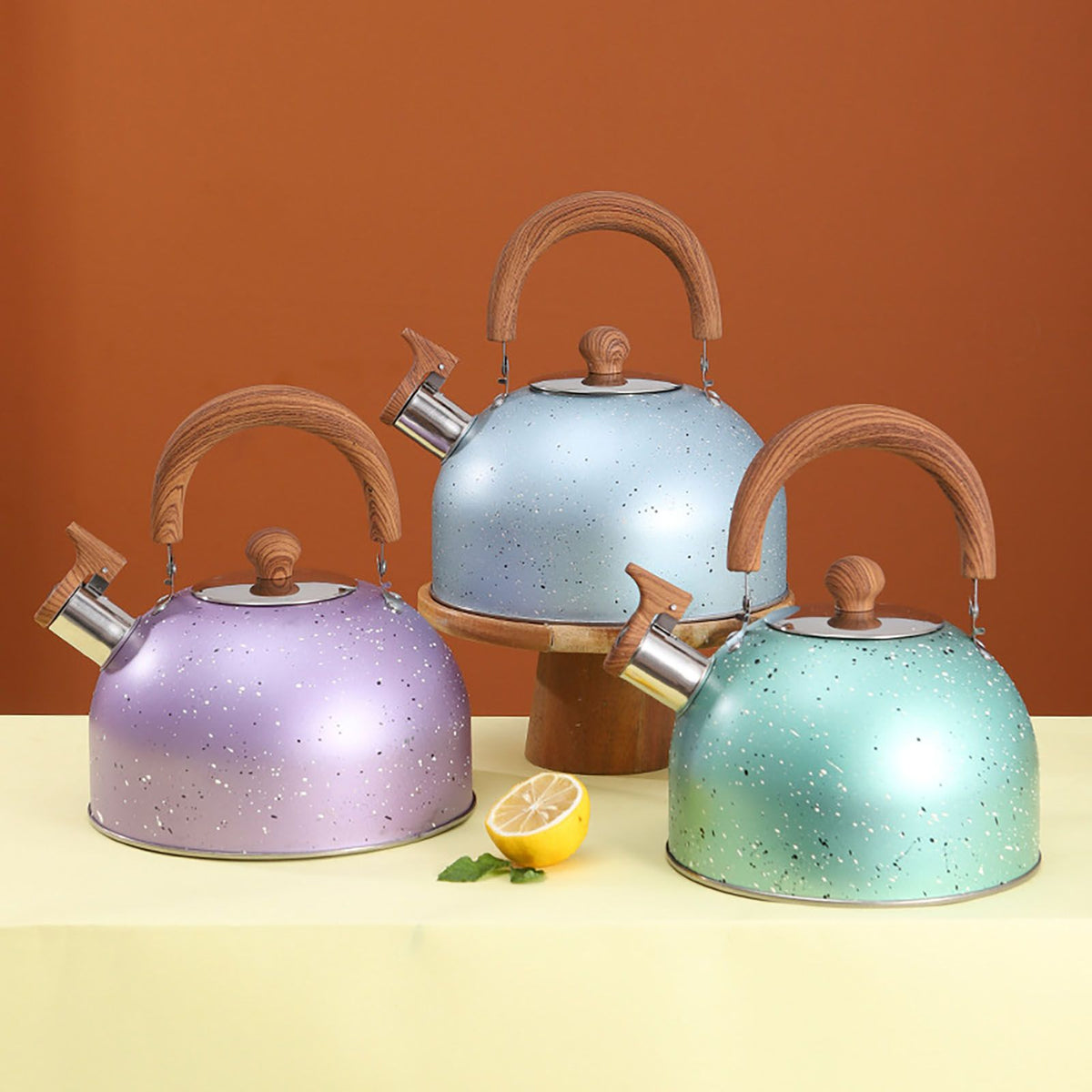 Water Kettle Stainless Steel Whistle Water Kettle Large Capacity Flat Bottomed for Gas Induction Cooker Boil Water 2L Green