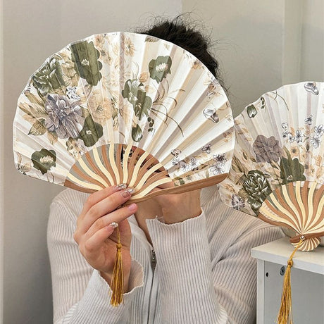 4 pcs Original Hand Fans Fans Classical Floral Bamboo Fans with Tassel Yellow Chinese Silk Fans Elegant Handmade