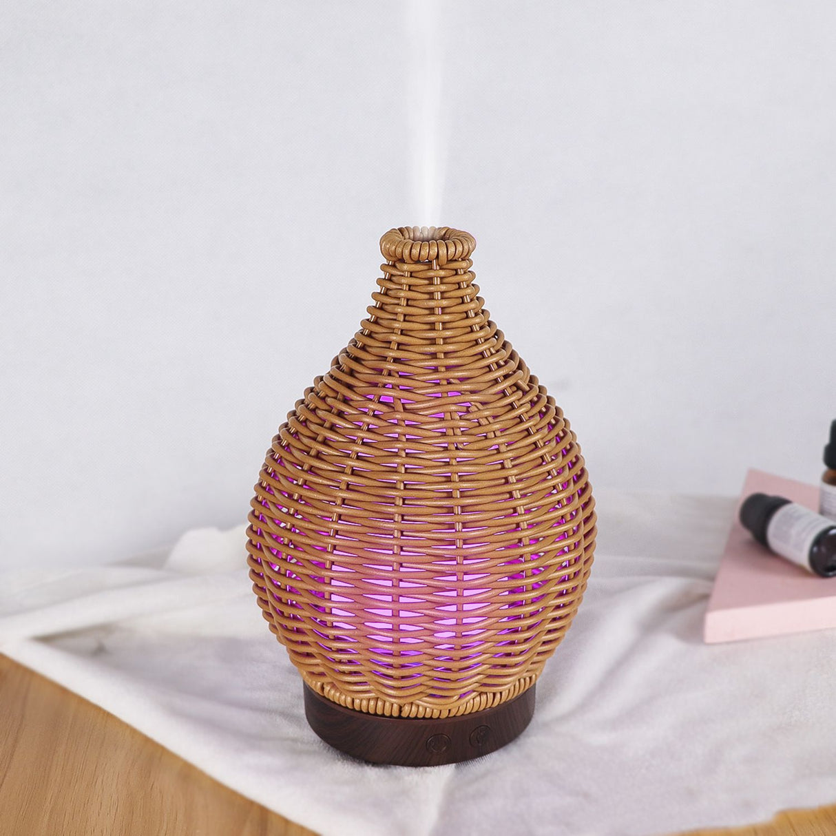 Essential Oil Diffuser for Home Rattan Weaving, 100mL 7 Changing Color Lights Ultrasonic Aroma Humidifier