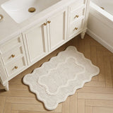 Soft Bath Mat, 16 x 24 Inch Absorbent Bathroom Rug with Scalloped Cream Beige Edge, Washable Shower Mat for Tub and Bathroom Floor