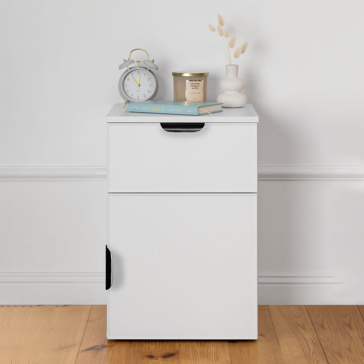 PORTO BEDSIDE TABLE - WHITE - SLIM - PULL BLACK