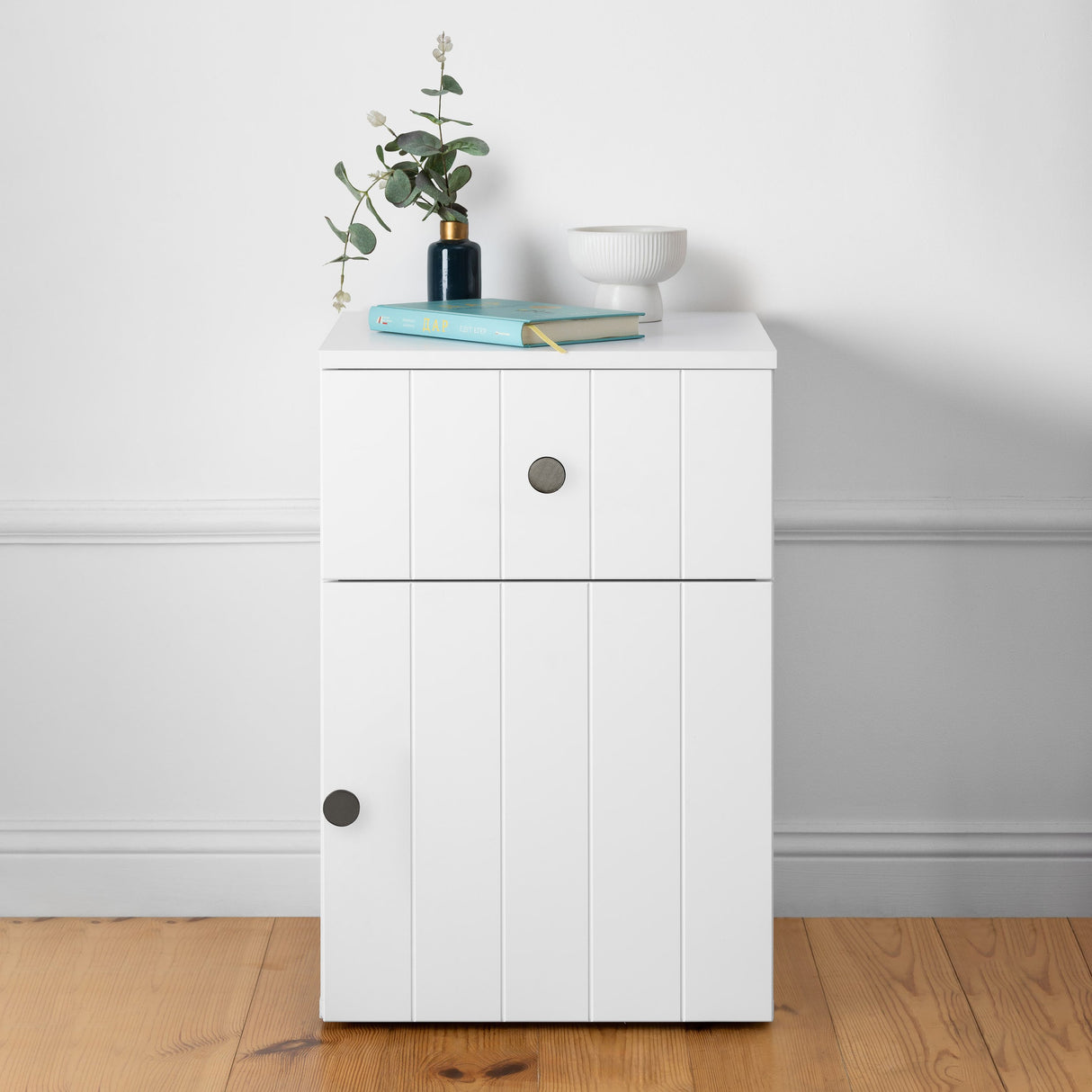 PORTO BEDSIDE TABLE - WHITE - VJ PANEL - ROUND BLACK