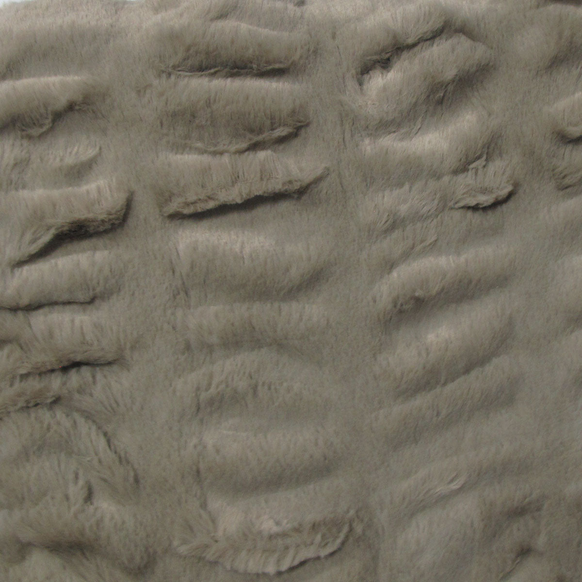 Harper Soft Ruched Pattern Faux Fur Throw Rug 127 x 152 cm Mocha