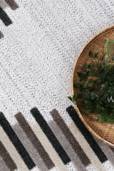 ares-07-cream-beige 200x290