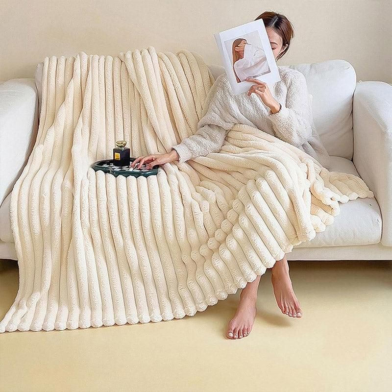 Plush Blanket Leisure Blanket Autumn Winter Warm Nap Throw Soft Cozy - Khaki-100x150cm