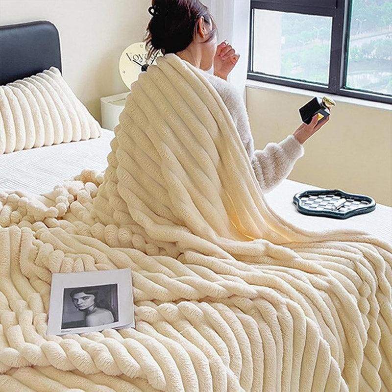 Plush Blanket Leisure Blanket Autumn Winter Warm Nap Throw Soft Cozy - White-100x150cm