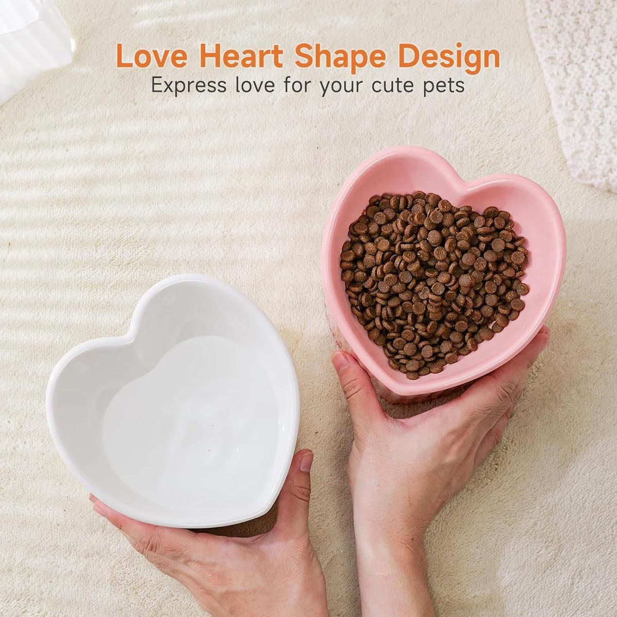 Love Shape Slanted Cat Bowl Ceramic Pet Bowl for Cats Food Water Feeding Dish - Black