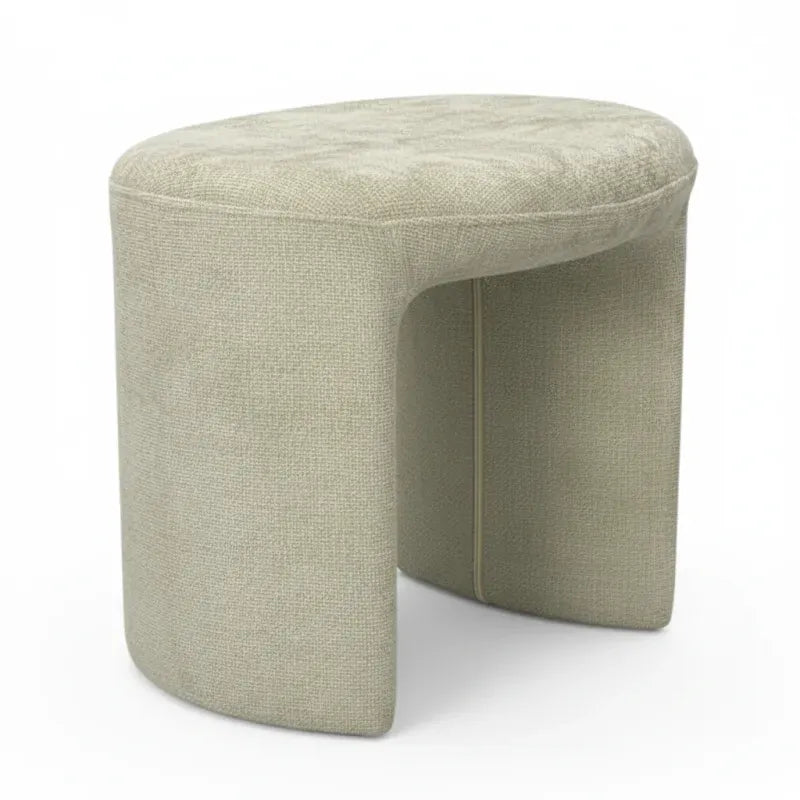 Luca Stool
