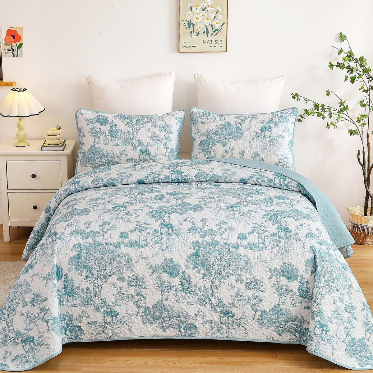 Blue Floral Botanical Serenity Bedspread Coverlet 3 Piece Set