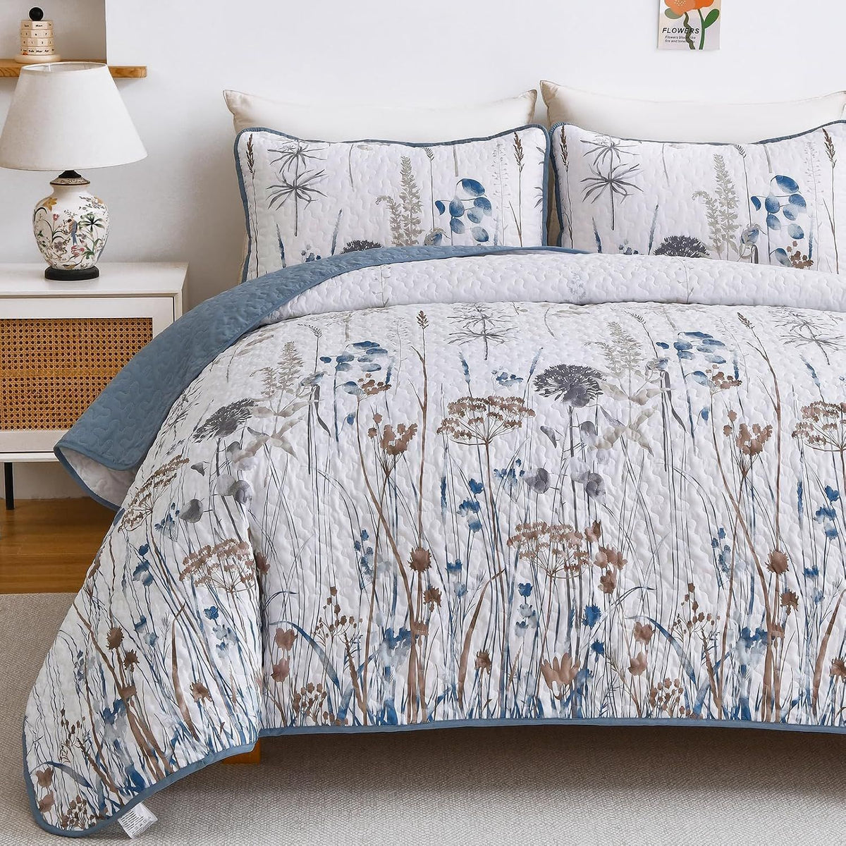 Blue Floral Botanical Charm Bedspread Coverlet 3 Piece Set