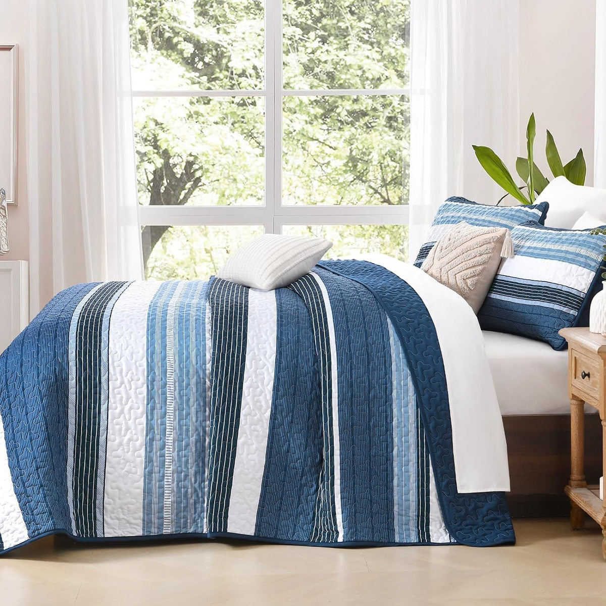 Blue Stripe Patchwork Mosaic Bedspread Coverlet 3 Piece Set