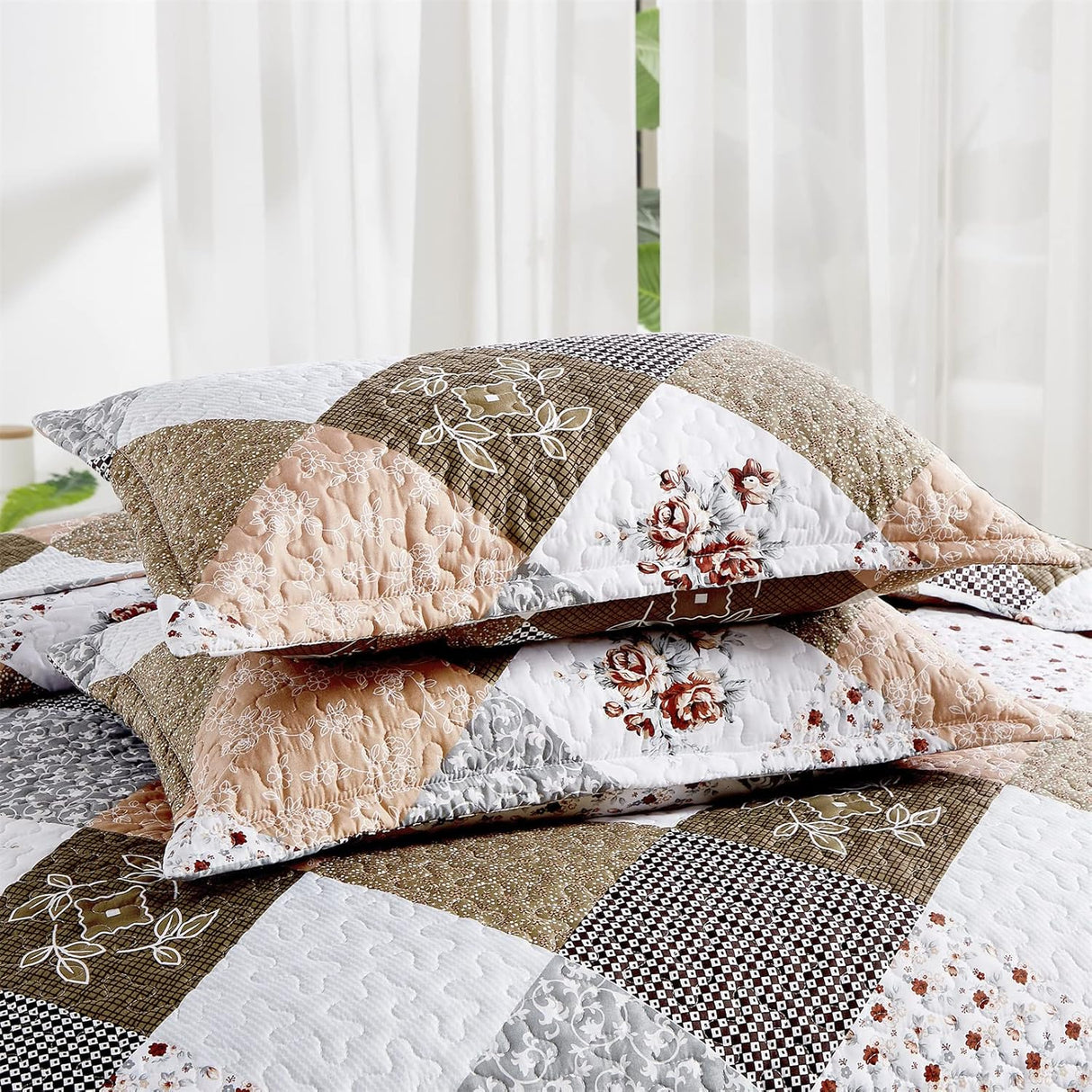 Gleaming rust brown colo patchwork 3 Pc Bedspread & Pillow Cover Set