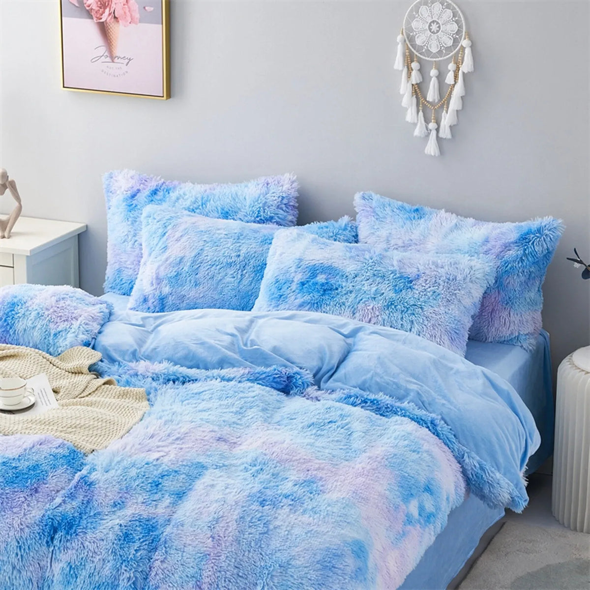 Blue Plush Riviera Gallery Quilt / Doona / Duvet Cover set