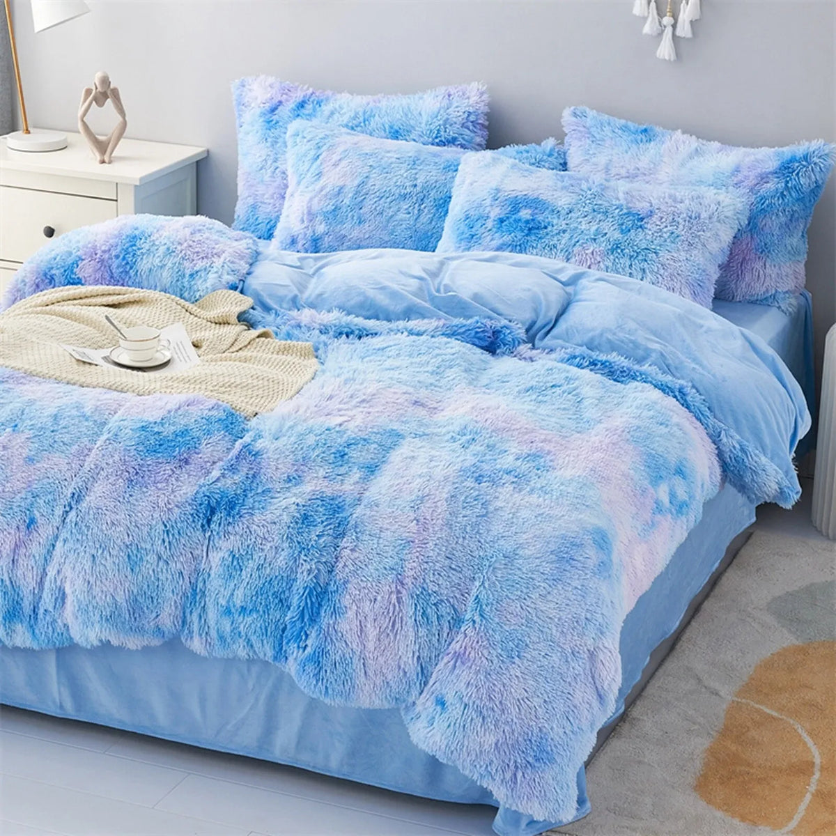Blue Plush Riviera Gallery Quilt / Doona / Duvet Cover set