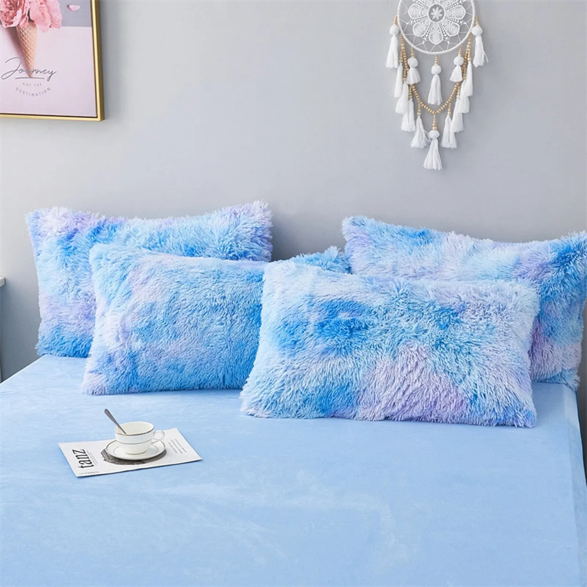 Blue Plush Riviera Gallery Quilt / Doona / Duvet Cover set