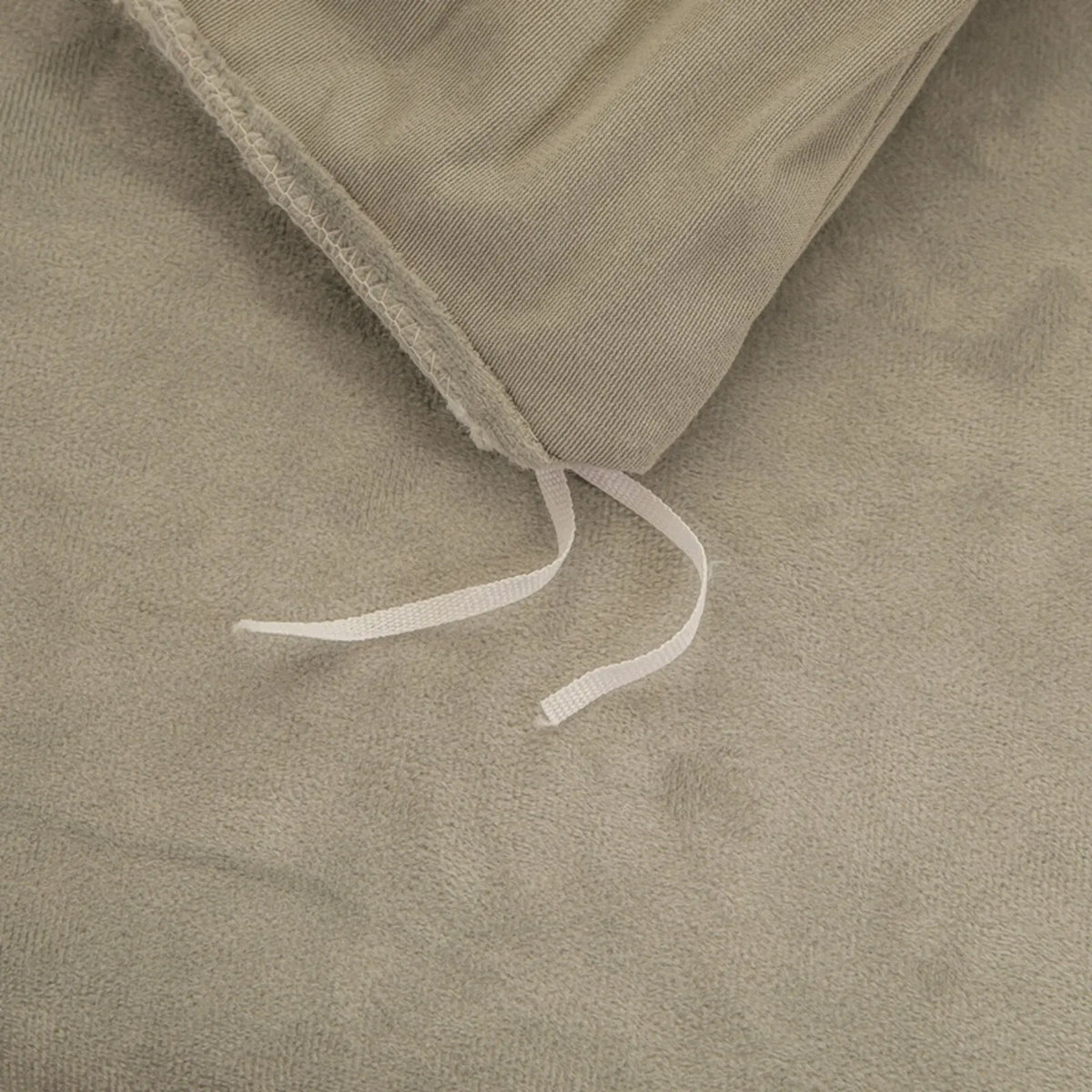 Grey Asteria Botanical Quilt / Doona / Duvet Cover set