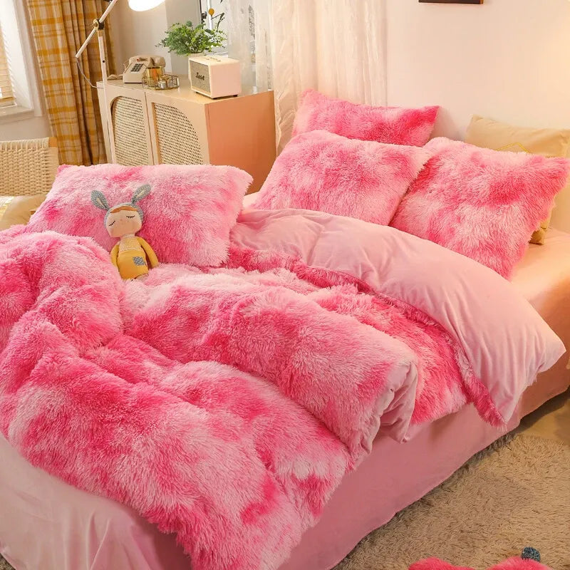 Pink Plush Ophelia Botanical Quilt / Doona / Duvet Cover set