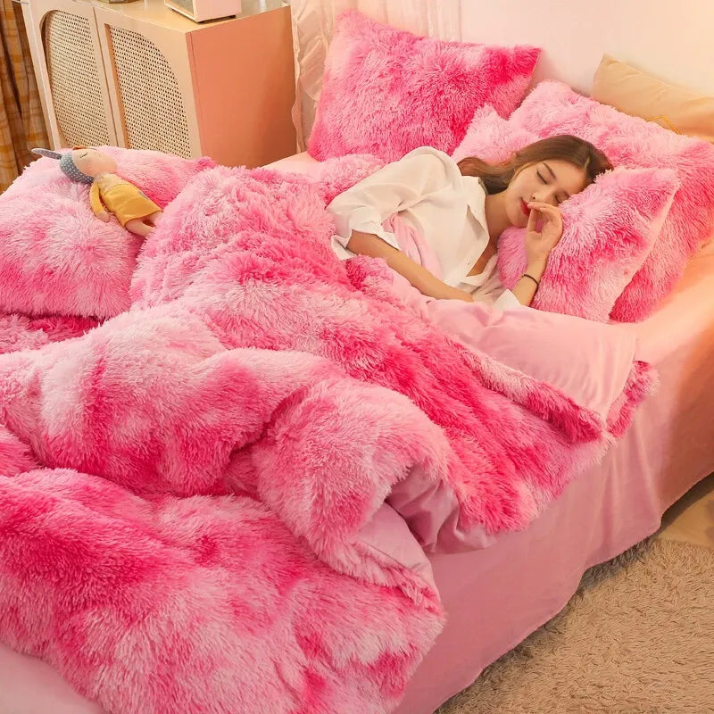 Pink Plush Ophelia Botanical Quilt / Doona / Duvet Cover set