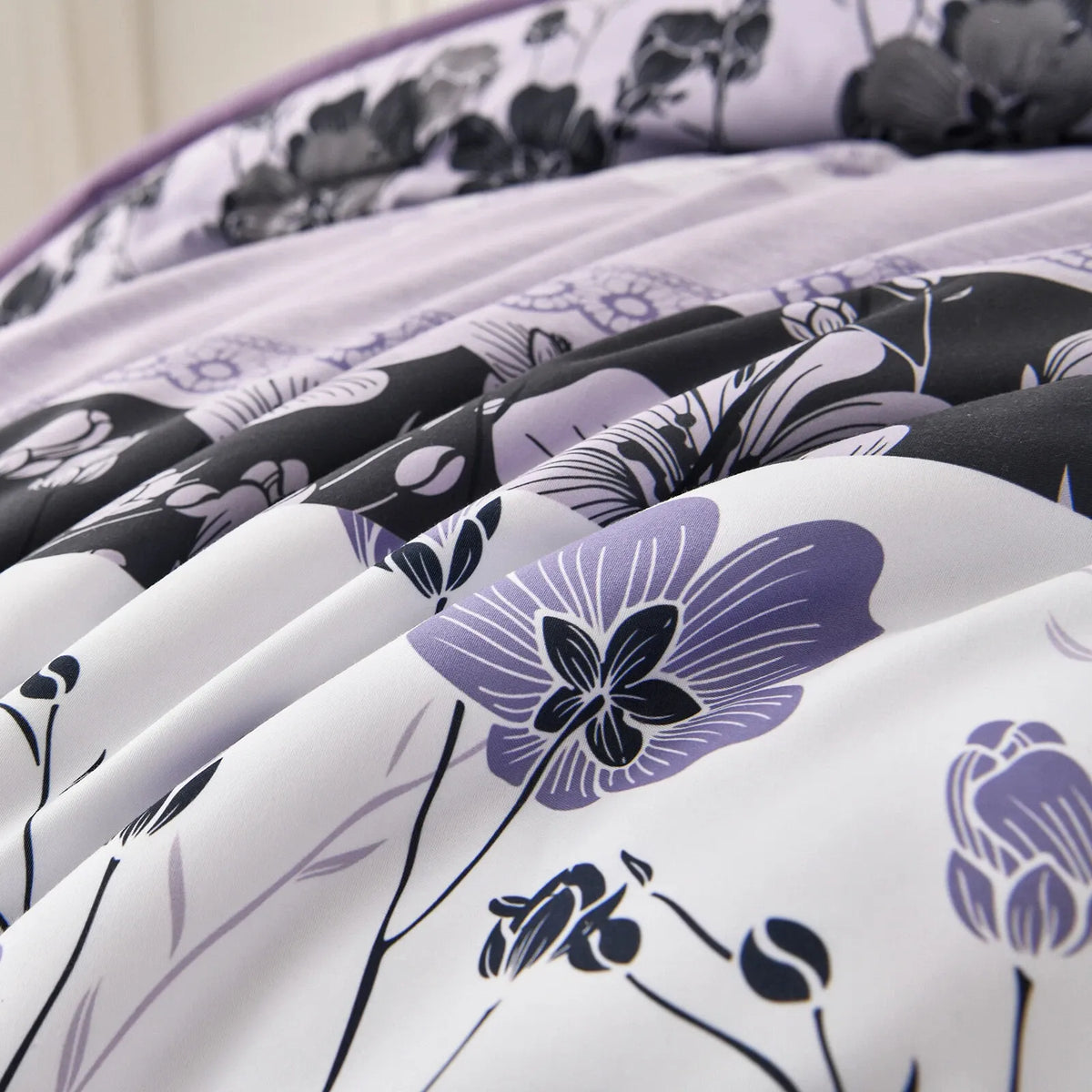Flowers Coralie Charm Quilt / Doona / Duvet Cover set
