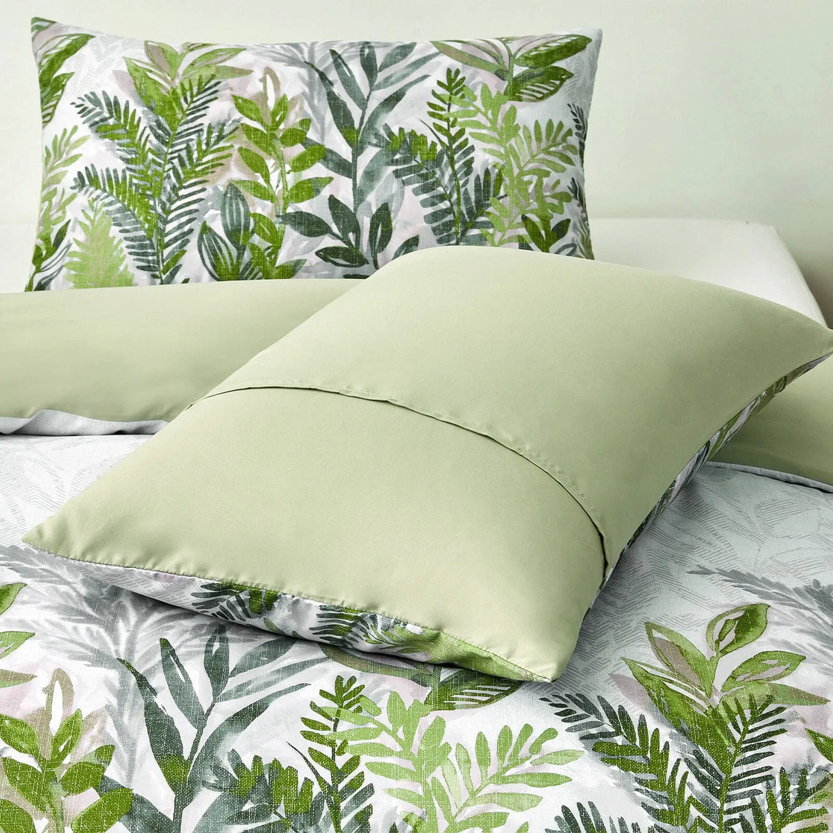 Leaf Capri Heritage Quilt / Doona / Duvet Cover set