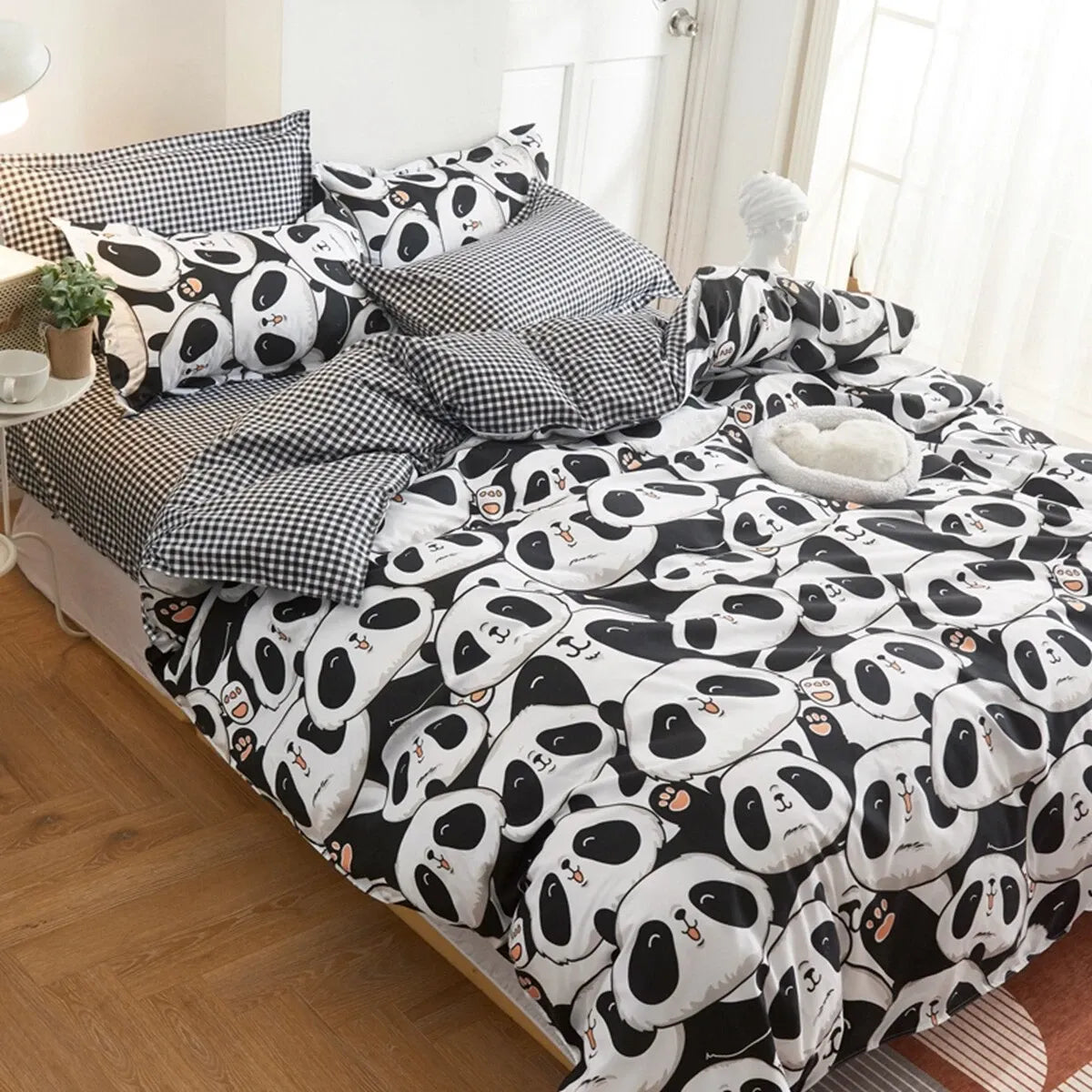 Mandala Elara Bloomscape Quilt / Doona / Duvet Cover set