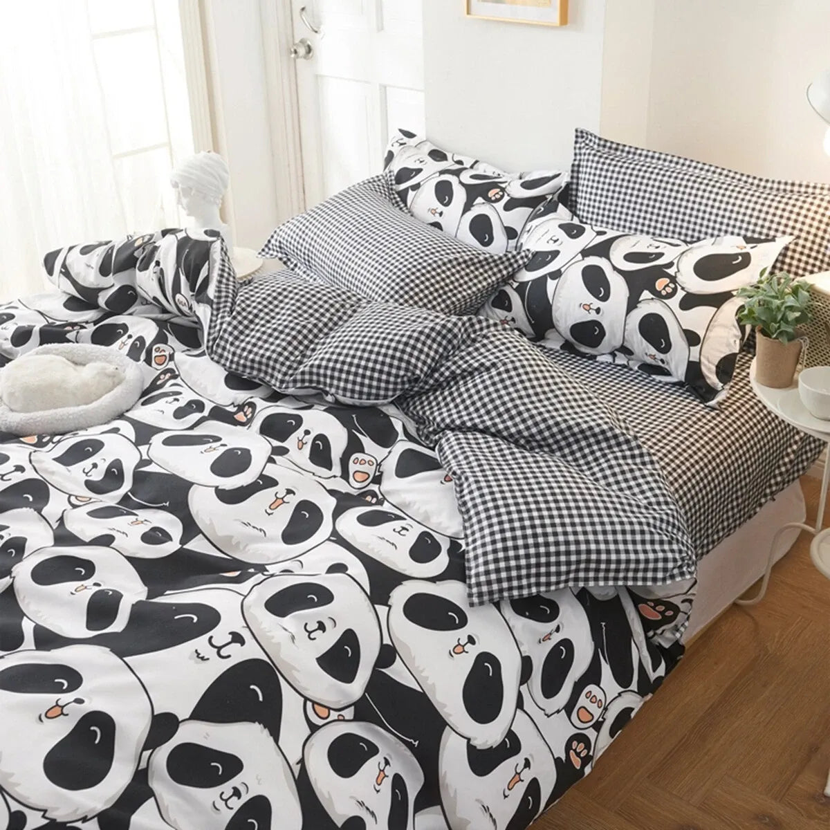 Mandala Elara Bloomscape Quilt / Doona / Duvet Cover set