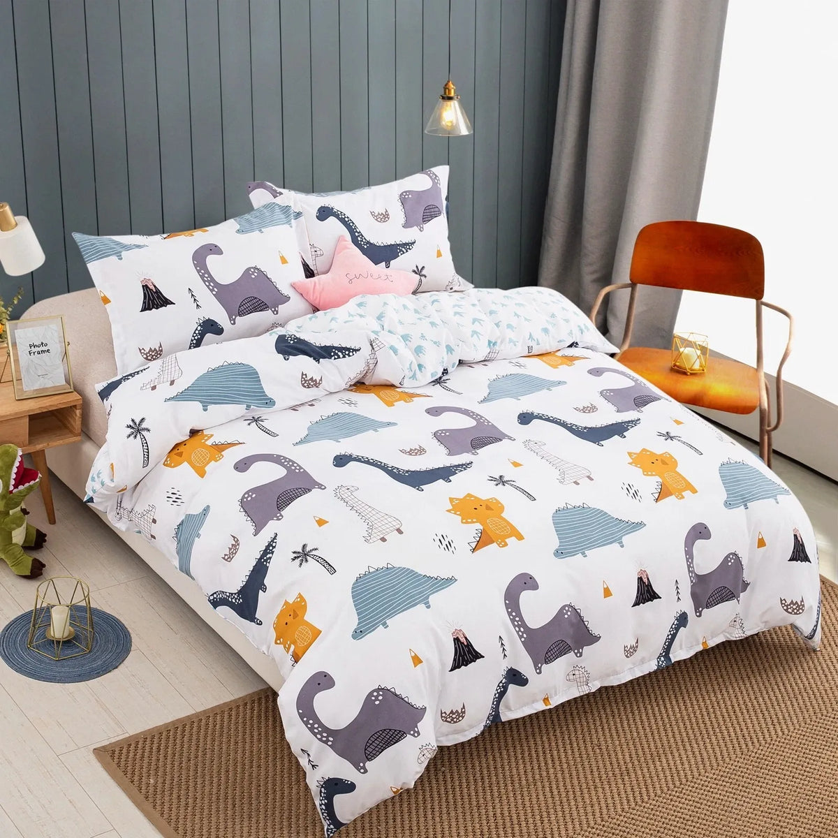 Dinosaur Noelle Leaf Quilt / Doona / Duvet Cover set