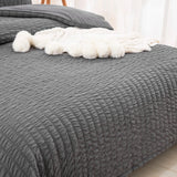 Seersucker Dark Geneva Elegance Quilt / Doona / Duvet Cover set