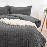 Seersucker Dark Geneva Elegance Quilt / Doona / Duvet Cover set