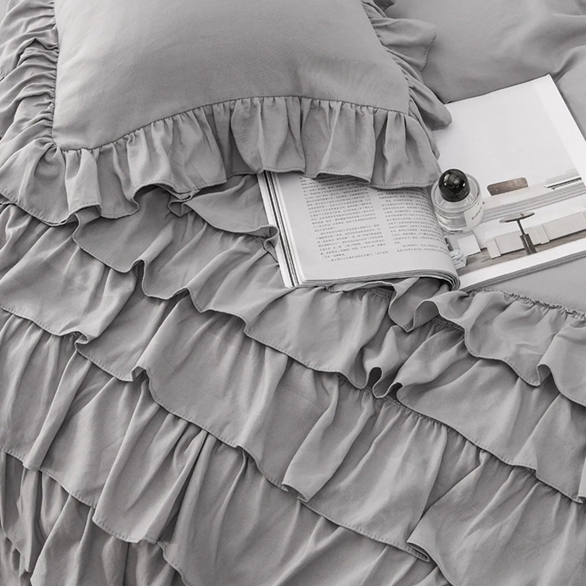 Multi Ruffled Geneva Charm Quilt / Doona / Duvet Cover set