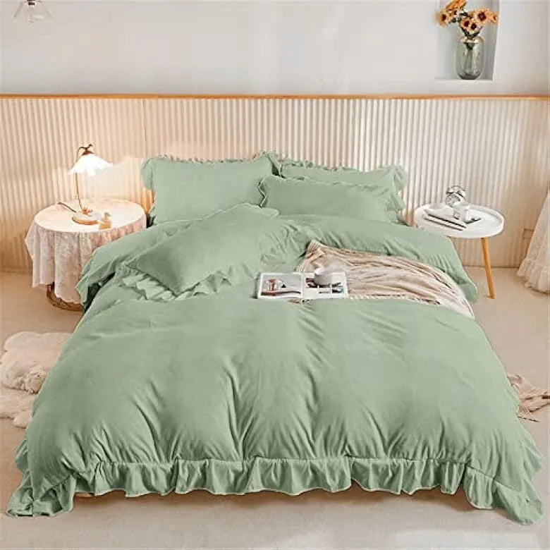 Ruffled Edge Capri Eden Quilt / Doona / Duvet Cover set