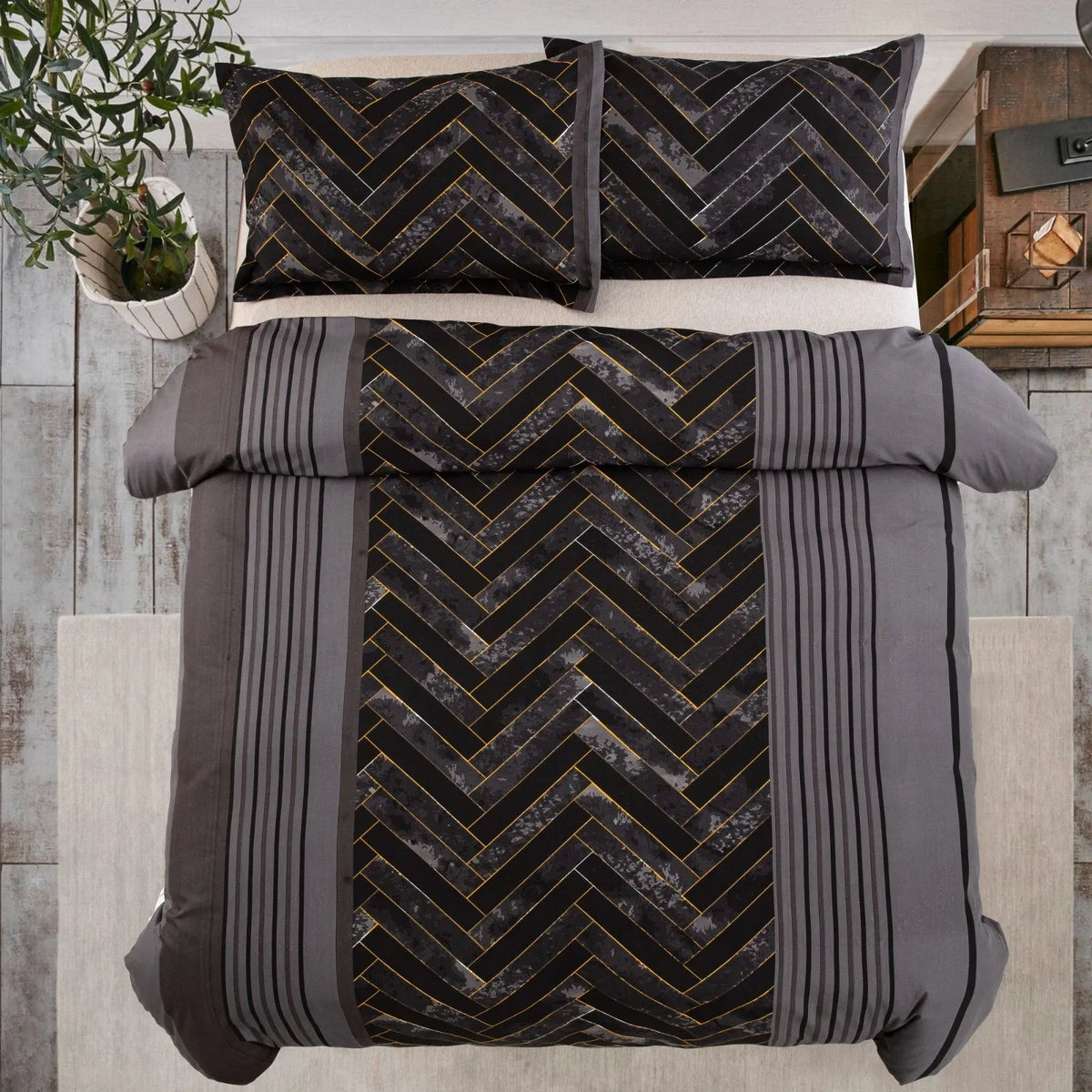 Marble Leaf Ophelia Bloomscape Quilt / Doona / Duvet Cover set