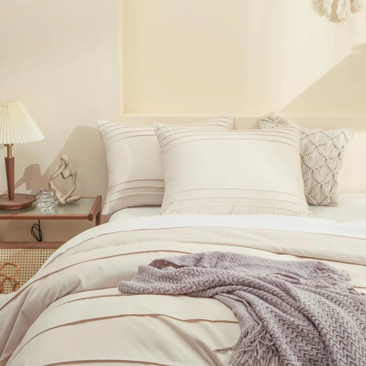 Stripes Sylvie Heritage Quilt / Doona / Duvet Cover set
