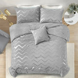 Light Grey Palermo Leaf Quilt / Doona / Duvet Cover set