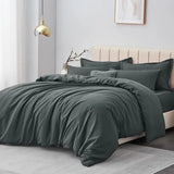 Bloomscape Venetian Leaf Quilt / Doona / Duvet Cover set