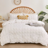White Montreux Paisley Quilt / Doona / Duvet Cover set