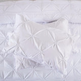 Minimal Mood white Comforter Collection – Modern 3‑Piece Set