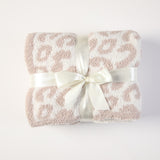 Beige Luxurious Leopard Print Knit Throw Blanket - Ultra-Soft Jacquard Plush for Sofa, Bed & Cozy Comfort (130x150cm)