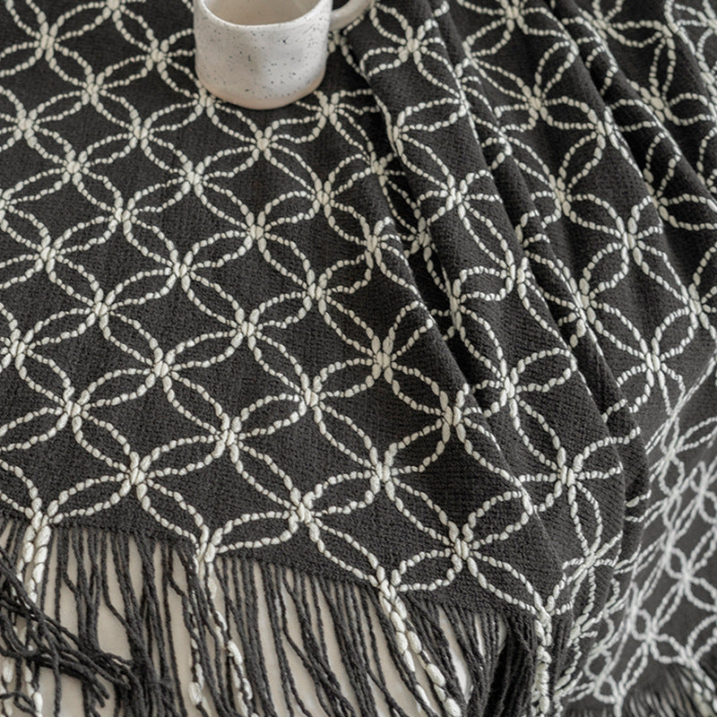 Black Cozy Geometric Knitted Throw Blanket with Tassels - Soft Acrylic Decorative Sofa & Bed Cover, 130x180cm