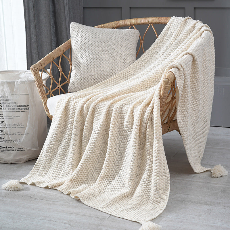 110cm x 150cm Beige Knitted Sofa Blanket for Autumn and Winter Naps