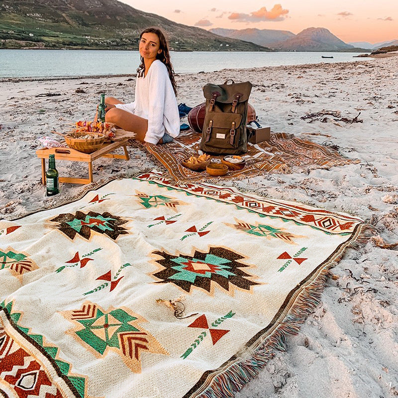 Mutifunctional 90 x 90 CM Bohemian Outdoor Picnic Blanket & Throw - Thick, Moisture-Proof Mat for Camping, Beach & Home Decor