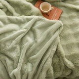 Green Luxury Tuscany Fleece Rabbit Fur Bubble Blanket (180 x 200 CM) - Double-Sided Thickened Soft Plush Bedding & Large Bed Blanket