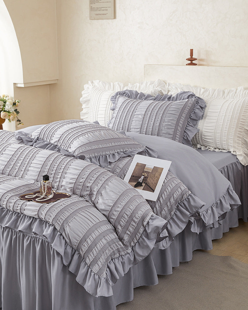 Grey Elegant Ruffle Seersucker Duvet Cover with 2PCS Pillow Shams - 3-Piece Vertical Stripe Clipped Floral Textured Bedding (King Size 264 x 229 CM)