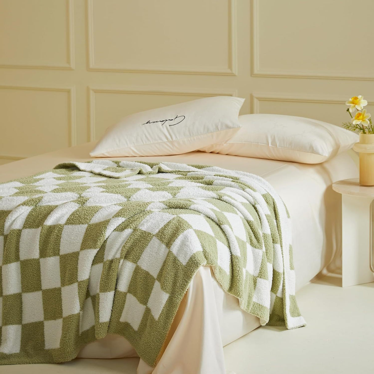 Khaki and White Premium Knitted Checkerboard Throw Blanket(130 x 150 CM) - Soft Half-Velvet Fleece Nap Blanket, Couch Throw & Office Decorative Wrap