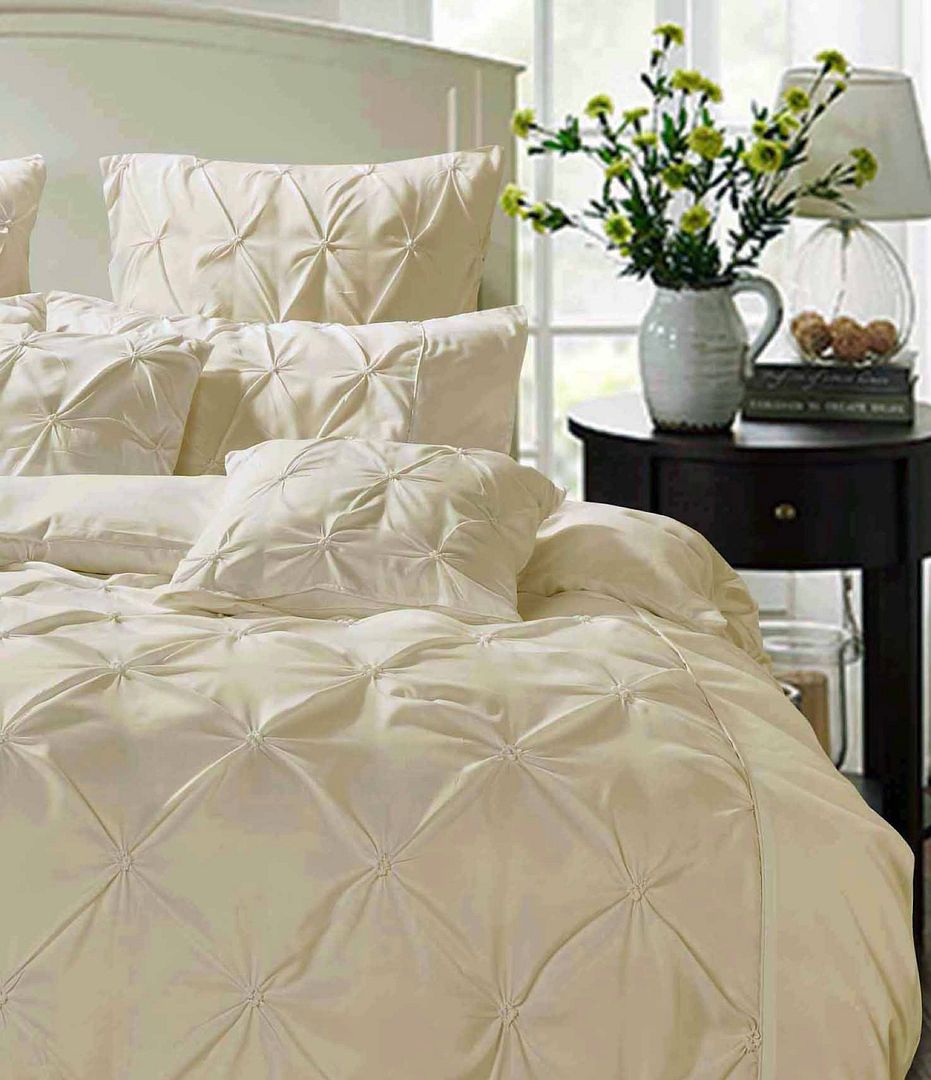 Diamond Pintuck Double Size Quilt/Duvet Cover Set - Beige